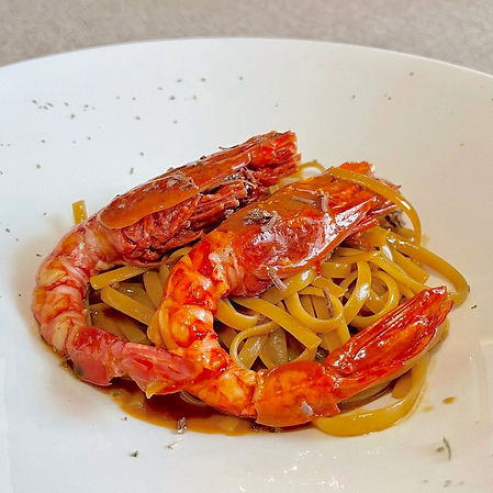 餐桌_菜餚_西班牙紅蝦、扁麵條、 南丫島漁民蝦醬_HK$468.jpg